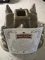 Hansel and Gretel Holiday Gingerbread Bundt Cake Pan Williams-Sonoma