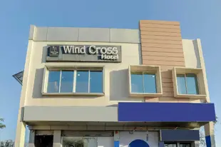 HOTEL WINDCROSS