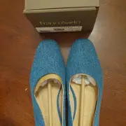NIB Franco Sarto L-Ariel Flats Women’s Size 6M Denim Blue. *Free Shipping*