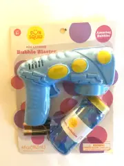 Sun Squad Mini Extreme Bubble Blaster (Light Blue) Summer Fun, Kids, Batteries