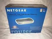 NETGEAR CABLE/DSL WEB SAFE ROUTER GATEWAY WITH 4-PORT 10/100 MBPS SWITCH RP614