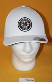 Black Clover BC Live Lucky White Black Red Black Golf Hat 110 FlexFit NEW T5028
