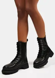 [Buffalo] Scarlet Combat Boots
