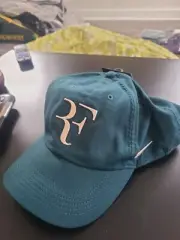 New Nike RF Roger Federer Aerobill Cap color 372 Tennis RARE COLLECTORS