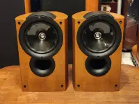 在飛比找Yahoo!奇摩拍賣優惠-[升級配件] 英國 KEF Q1 品相佳 120W 雙聲道書