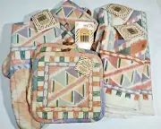 6 pc Kitchen Set Kitchen Towels Oven Mitts Potholders Cecil Saydah Sierra Vtg