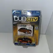 Jada 40 1940 Pontiac Dub City Old Skool Collectible Car w/RRs Met Orange Black