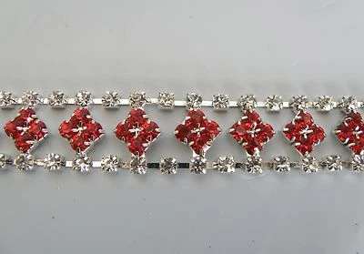 10cm Silver & Red Diamonte / Rhinestone Cup Chain Diamond Design - DIY Browband