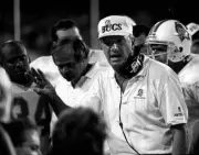 Sam Wyche Tampa Bay Buccaneers talks to players 1990s Old Photo