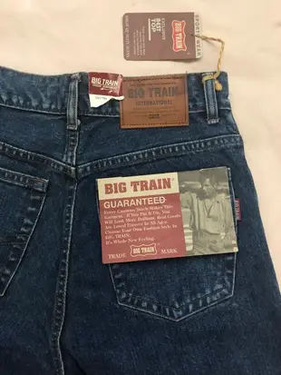 直筒寬牛仔褲 #BIG TRAIN