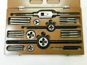 TAP AND DIE SET 1/4 TO 1/2 BRITISH STANDARD WHITWORTH- BOXED COMPLETE BSW