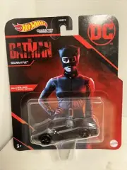 Selina Kyle - DC Comics The Batman - Hot Wheels Character Cars (2021)