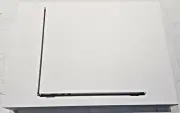 NEW SEALED 2023 Apple MacBook Air (15-inch) M2 Chip / 8GB RAM 256GB SSD Midnight