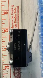 Honeywell Micro Switch BA-2RVT Industrial Snap Action Switch Hinge Lever New No