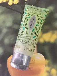 在飛比找Yahoo!奇摩拍賣優惠-LOCCITANE 歐舒丹 沁夏馬鞭草沐浴膠70ml  特價