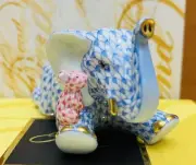 HEREND FAST FRIENDS ELEPHANT AND MOUSE BLUE FISHNET FIGURE,BRAND NEW BOXED