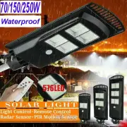 Outdoor Commercial 250W LED Solar Street Light IP67 Dusk to Dawn PIR Sensor Lamp