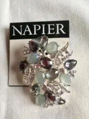 New Napier silver tone Rhinestone & Iridescent Faceted Stone Pin Brooch #14-6