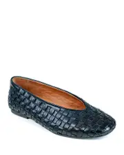 Gentle Souls by Kenneth Cole Women's Willow Woven Square Toe Flats