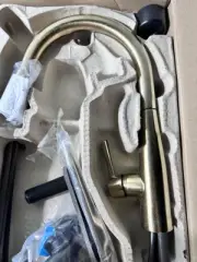 DELTA FAUCET Essa Kitchen Faucet with Pull Down Sprayer-Champaine Bronze