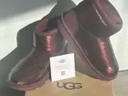 UGG Kids Classic Mini Mirror Ball Boots US Size 5 Red/Burgundy K/1143708K New!