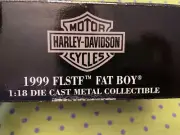 Avon Maisto Harley Davidson 1999 FLSTF FAT BOY 1/18 Die Cast RED/SILVER COA NEW