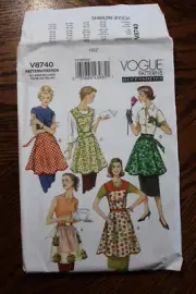 Vogue V8740 Sewing Pattern (5) Styles of Aprons S M L XL Uncut