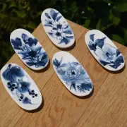 Kyoto ware, Kiyomizu ware, dyed flower chopstick rest set, ceramic bean paste