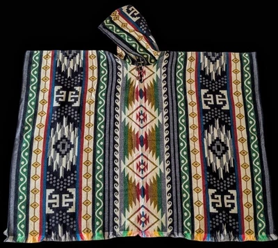 Forest Green Alpaca Poncho | Hand Finished Andean Wool | Small Batch Unisex