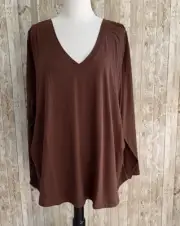 NWT Athleta Outbound V-neck Top Plus 3X Mahogany Brown Long Sleeve Tee