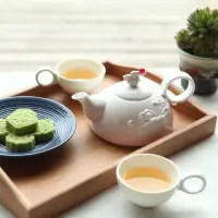 在飛比找momo購物網優惠-【琉璃工房LIULI LIVING】山秋茶具 一壺二杯(適合