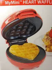 Red Heart Mini Waffle Maker