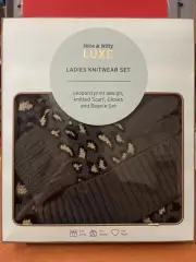 NICE & NIFTY LUXE LADIES KNITWEAR SET: Scarf, Gloves & Beanie FREE POSTAGE