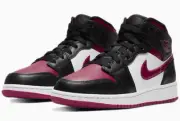 Air Jordan 1 Mid Noble Red Black White 554725-066 GS Size 6Y 6.5Y 7Y BRAND NEW