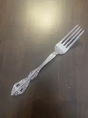 NEW !!! Oneida Michelangelo Dinner Fork 7.5" 18/10 S/S Free Ship USA Only