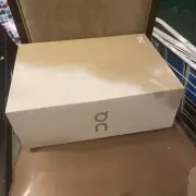 On Cloudmonster Shoebox