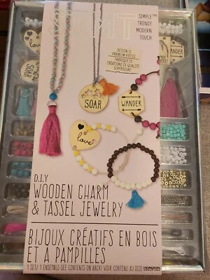 STMT Wooden Charm and Tassel Jewelry Craft Kit NEW IN PACKAGE