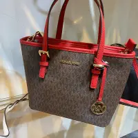 在飛比找樂天市場購物網優惠-美國正品MICHAEL KORS MK 新款黑色、滿版深咖紅