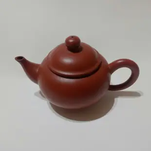 鶯歌茶壺 (長12cm 寬7cm 高6cm口徑5.5cm)