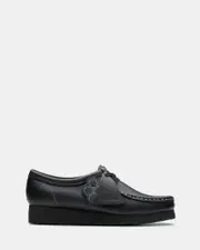 Wallabee. (w) Black Tumbled Leather