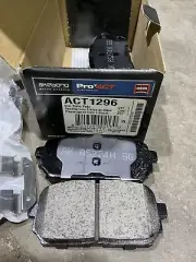 Rear Brake Pad Set For 2007-2010 Kia Rondo 2008 2009 Akebono ACT1296