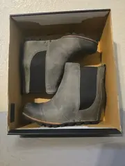 Sorel Lea Wedge Distressed D/Grey Leather Heel Wedge Boots ! Women's Size US 9!