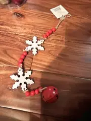 Christmas beaded snowflake garland. New!