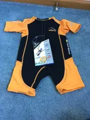 AQUA SPHERE WET SUIT STING RAY ORANGE BLACK SIZE 6