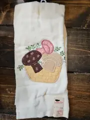Vintage Magic Mushroom Hand Towel Kitchen Cannon New.