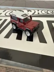 Hot Wheels Boulevard Land Rover Defender 90 #47 Loose New Burgundy