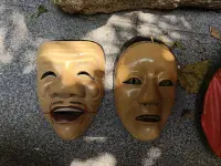 在飛比找Yahoo!奇摩拍賣優惠-【二手】 日本木雕面具，老公公老婆婆，168781 木雕 花