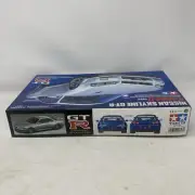 Tamiya Nissan Skyline GT-R V-spec II R34. 1:24 Sports Car Series No.258 2002 NEW