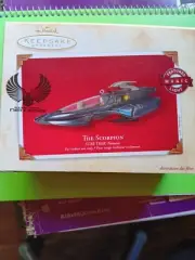Hallmark Keepsake Star Trek "The Scorpion" 2003 Ornament {13}