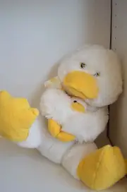 NW PLUSH EASTER DUCK Holding BABY Duck 13" Yellow WHITE Collect TOY CHICK 2008